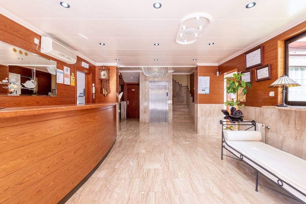 Hotel Canadá by Dynamic Hotels 2