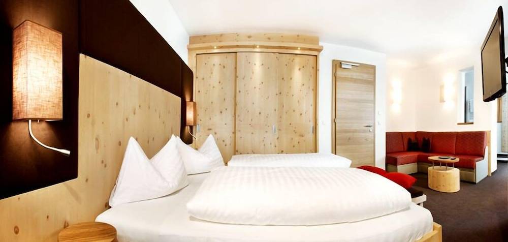 Hotel Stoeres - Active wellbeing 1
