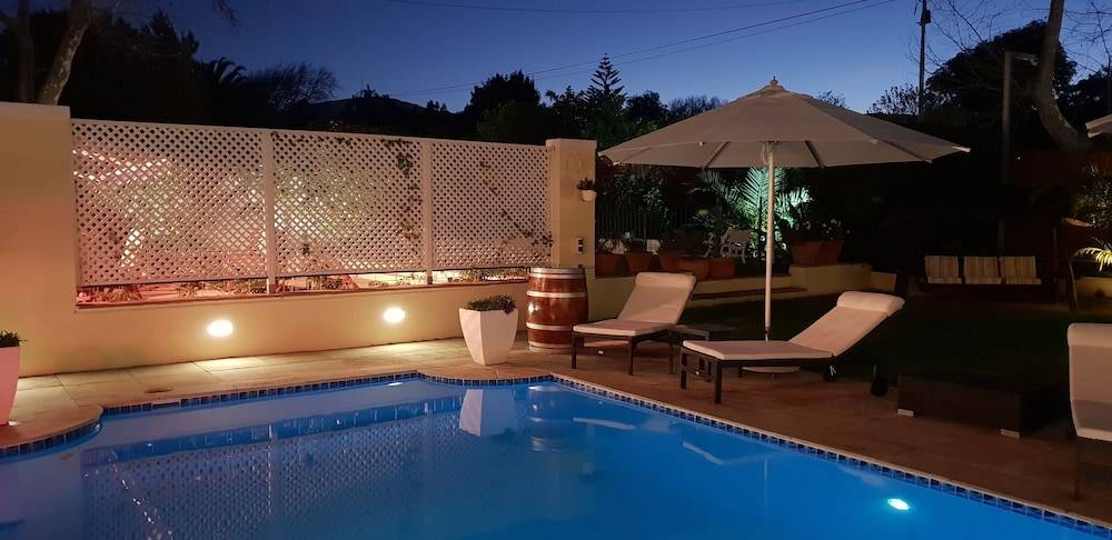 Constantia Cottages 1