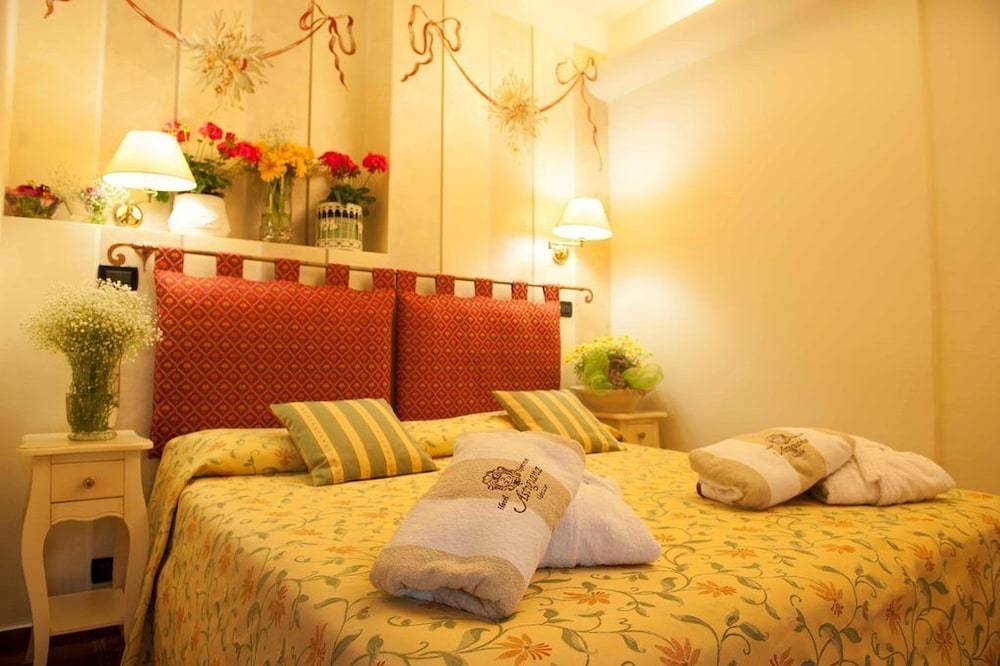 Hotel Astigiana & Appartamenti 1