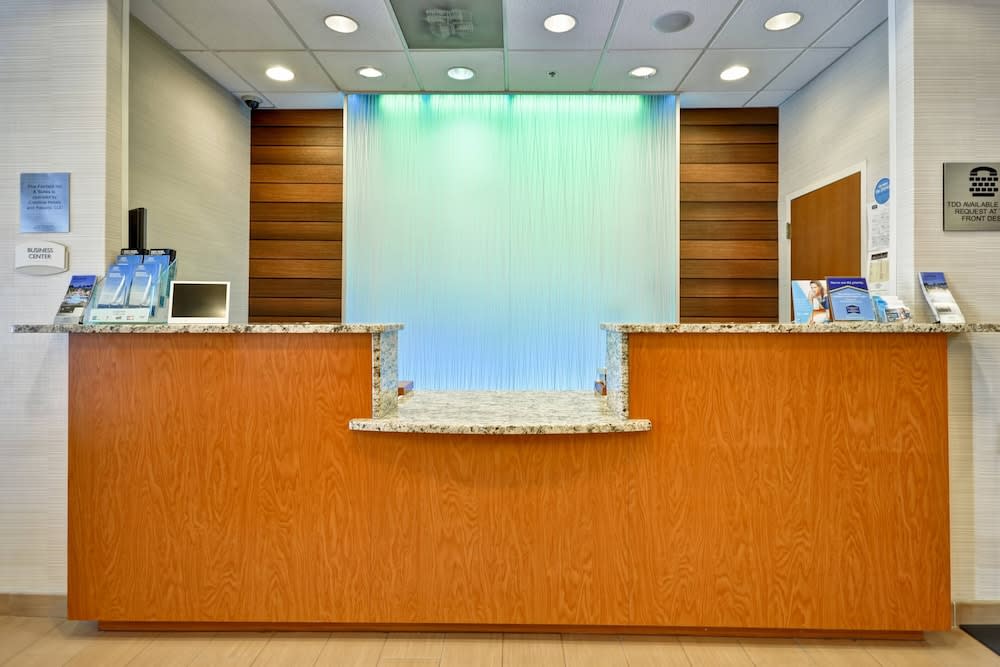 Fairfield Inn & Suites by Marriott Atlanta Vinings/Galleria 2