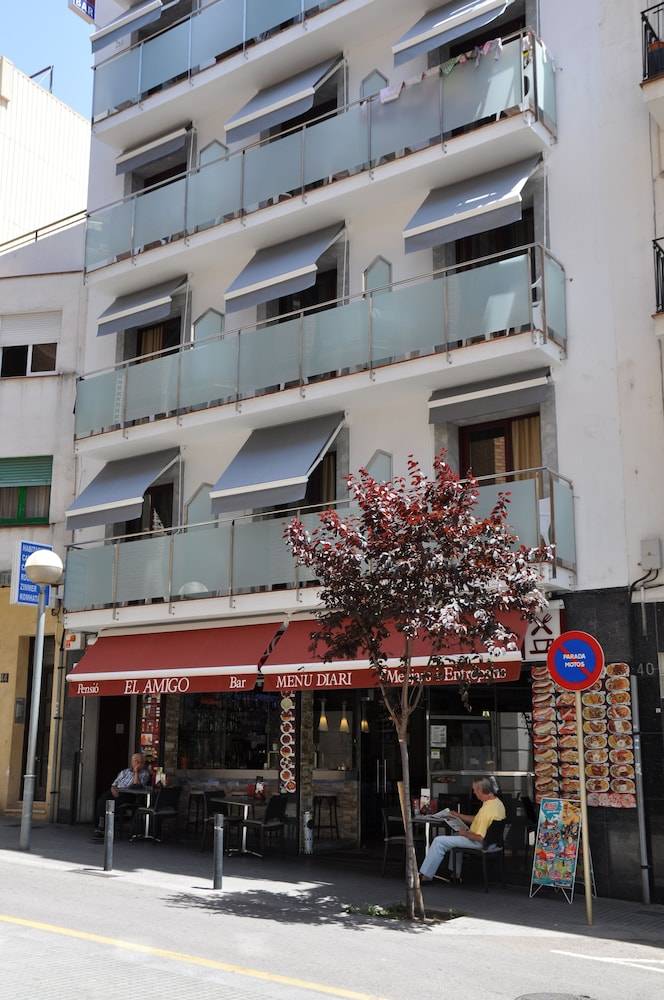 Hostal - Pensión El Amigo 1