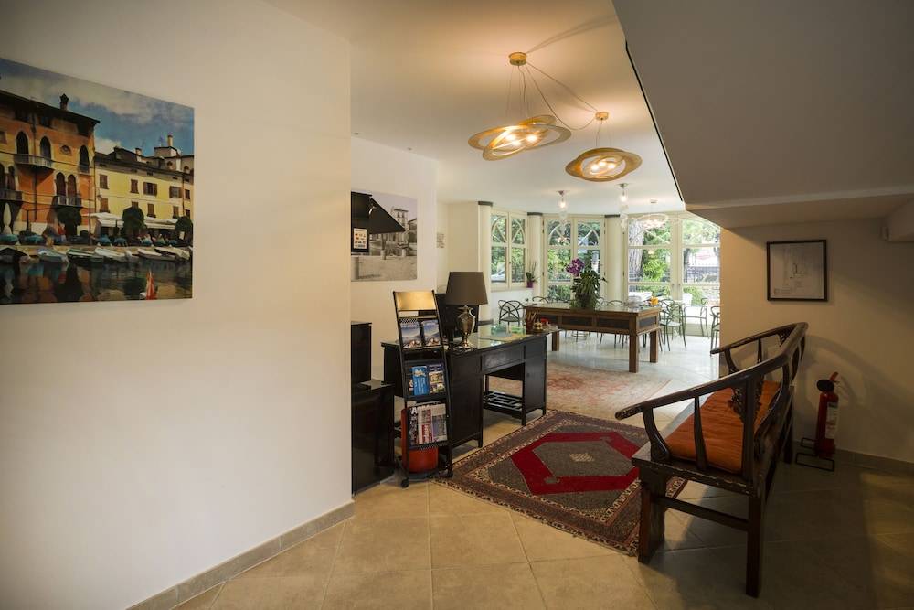 La Villa Desenzano 1
