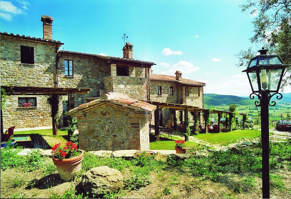 Agriturismo Casale Poggio Colpiccione 1