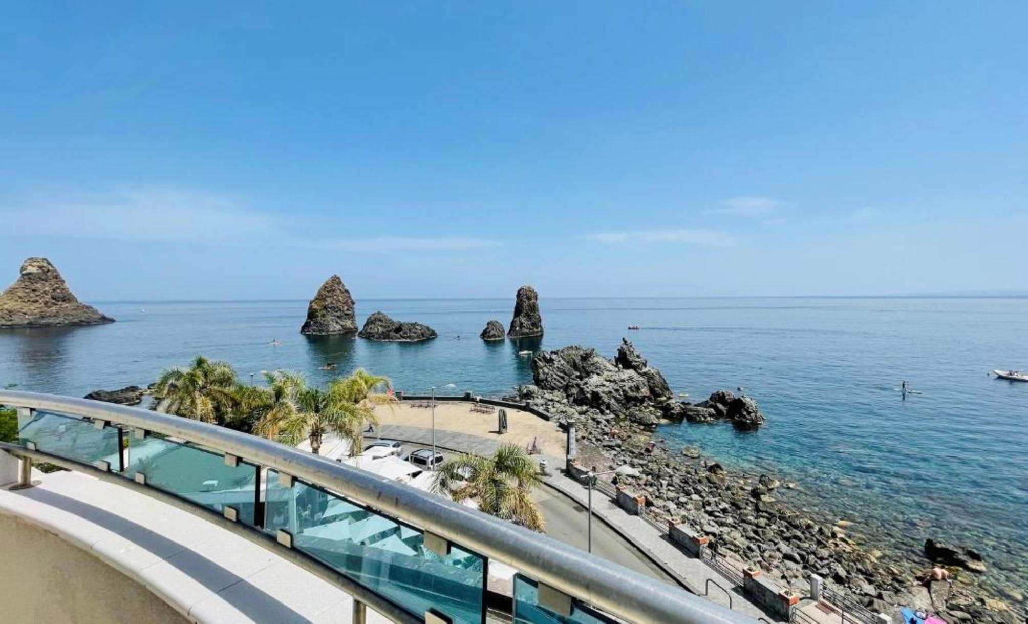 Grand Hotel Faraglioni 1