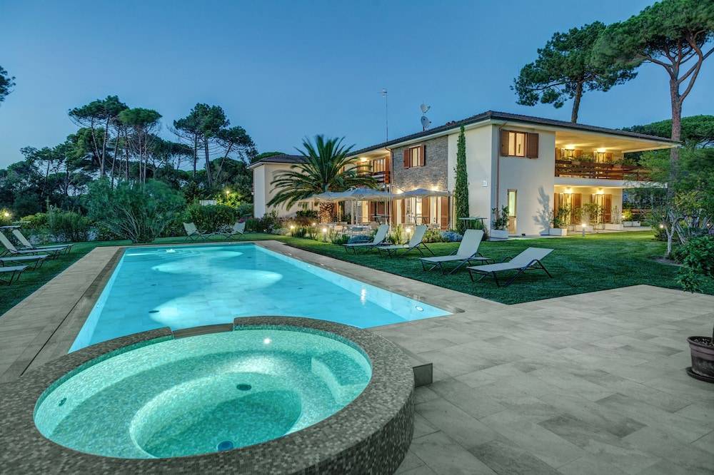 Arli Hotel Hideaway Punta Ala - Adults Only 1