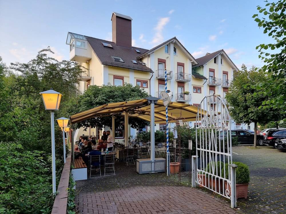 Altes Eishaus, Hotel & Restaurant 1