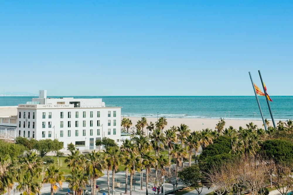 Hotel Neptuno Playa & Spa 1