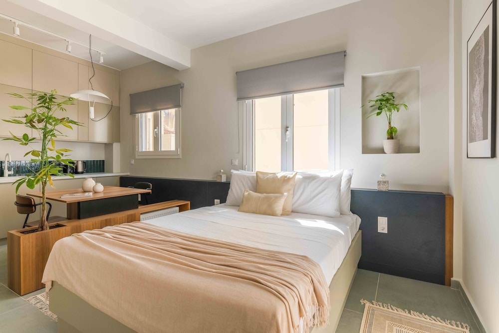 Premium Apartments in Paleo Faliro 2