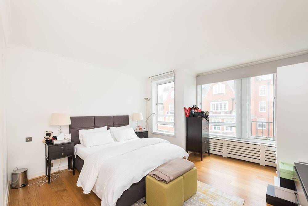 Sloane Square Luxury Flat 4 Guests 1