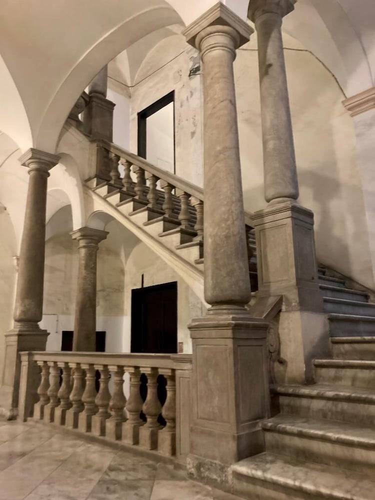 Happy Family Apartments San Luca 1