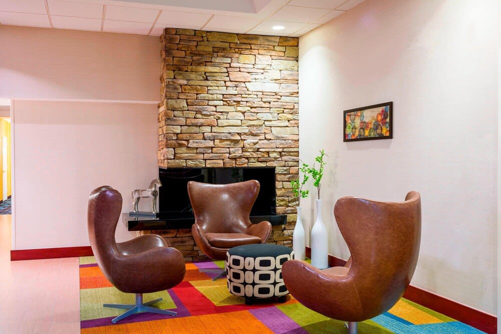 Fairfield Inn by Marriott Laurel 2
