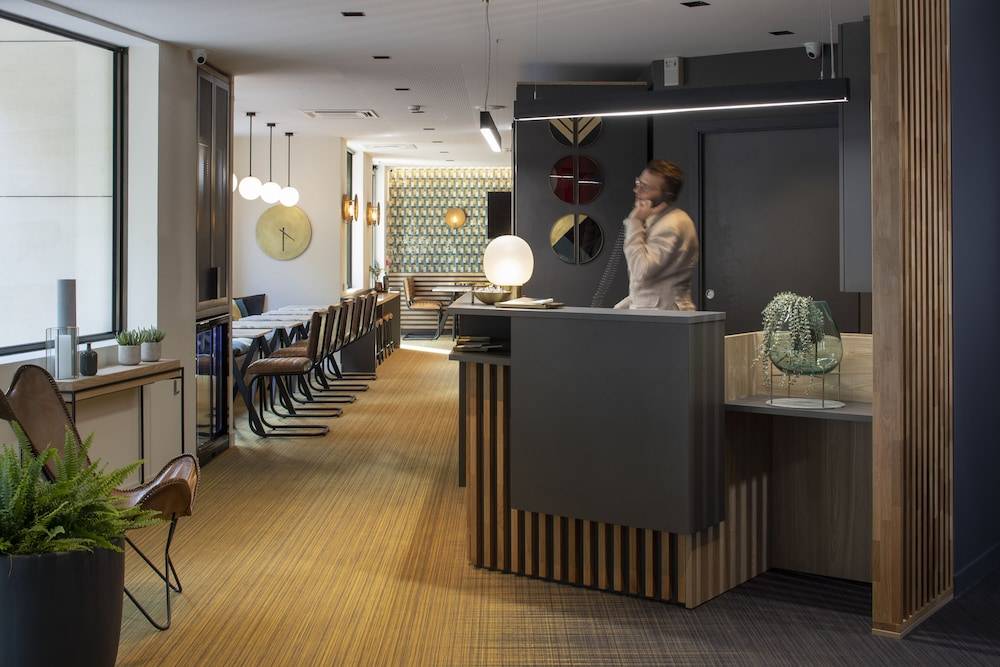 Aparthotel 37 Lodge Courbevoie Paris La Défense 2