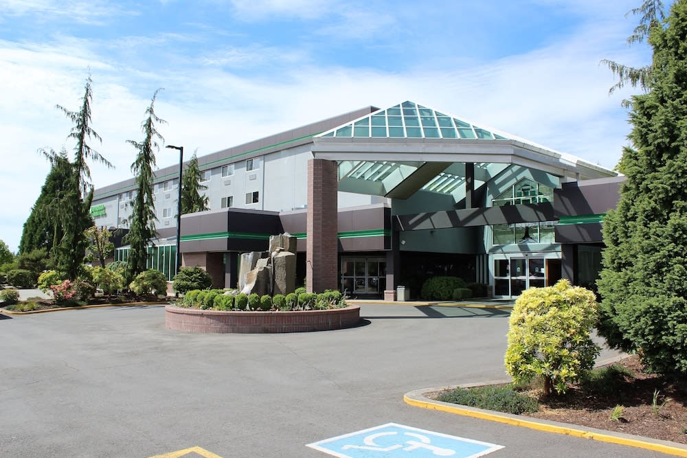 Medallion Inn and Suites 1