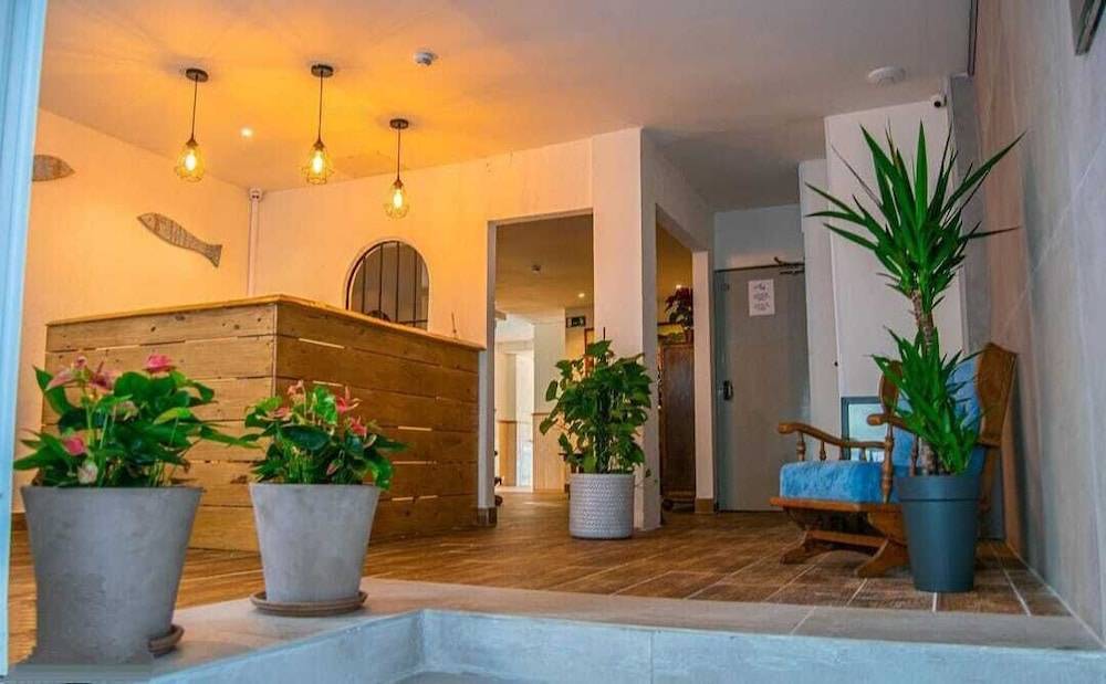 Hostal Mozaik Lloret 1