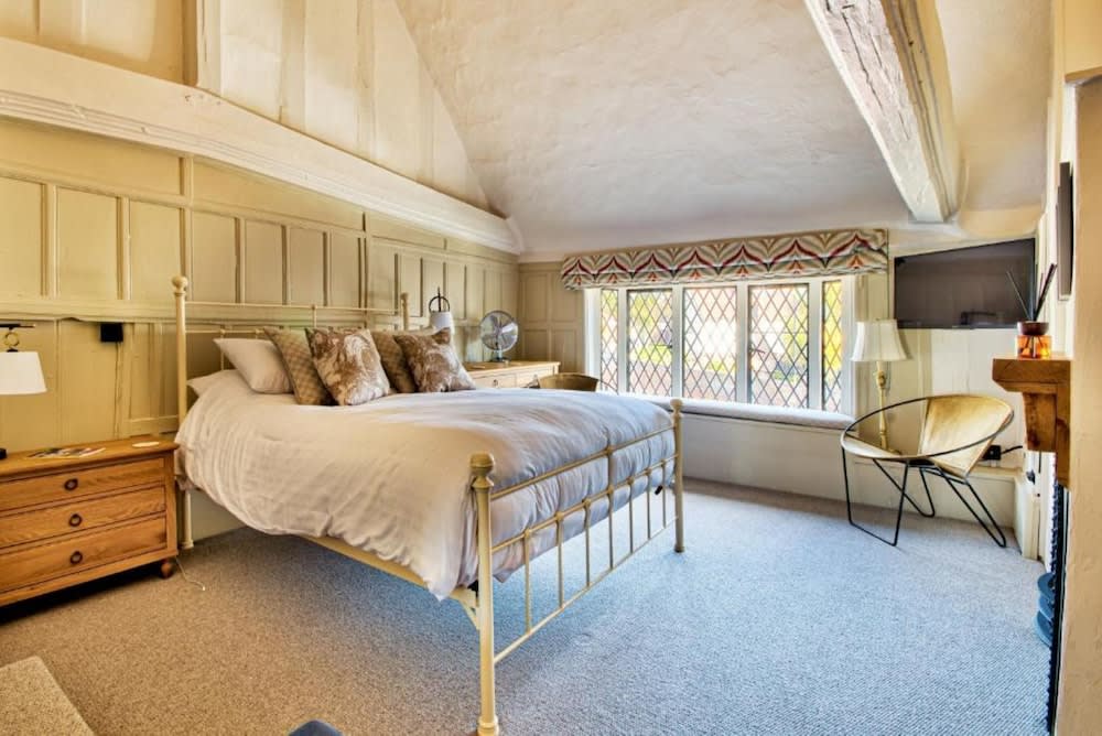 The Woolpack Inn 2