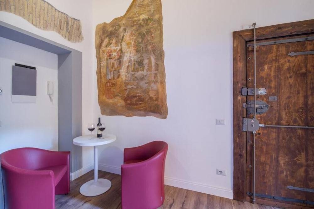 Magenta Luxury Argentina 1
