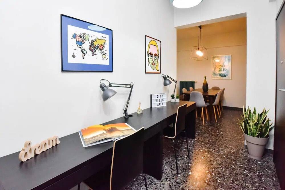 City Vibes Apartment At Heraklion City Center 2