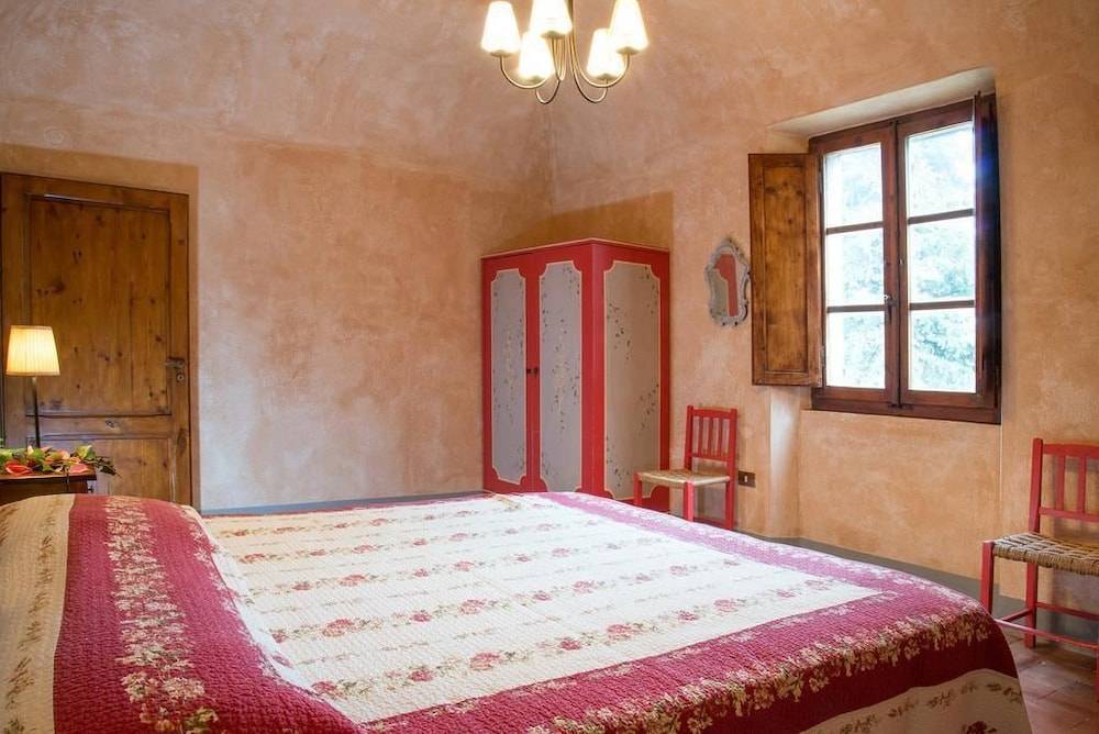 B&B La Torre - Fattoria di Larniano 2