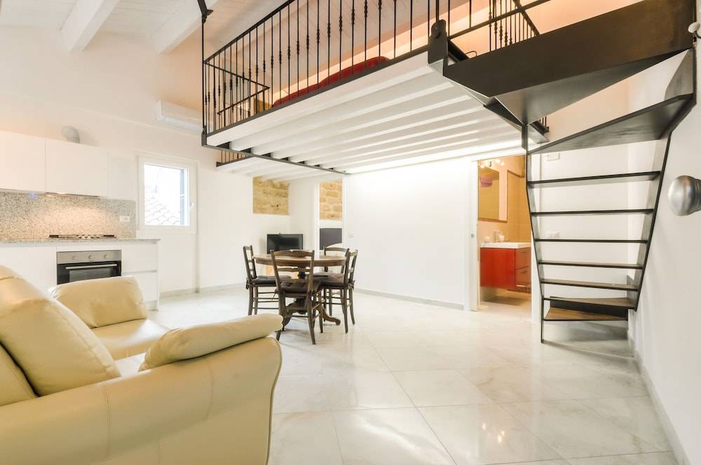 Loft in the old Town 1