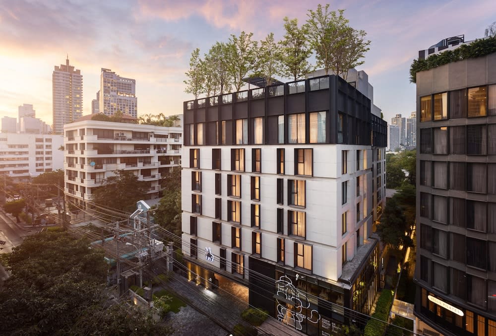 Walton Suites Sukhumvit 1