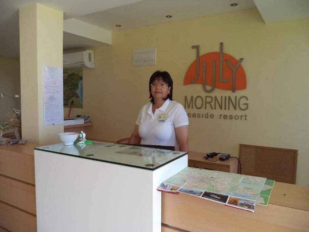 July Morning Seaside Resort 2
