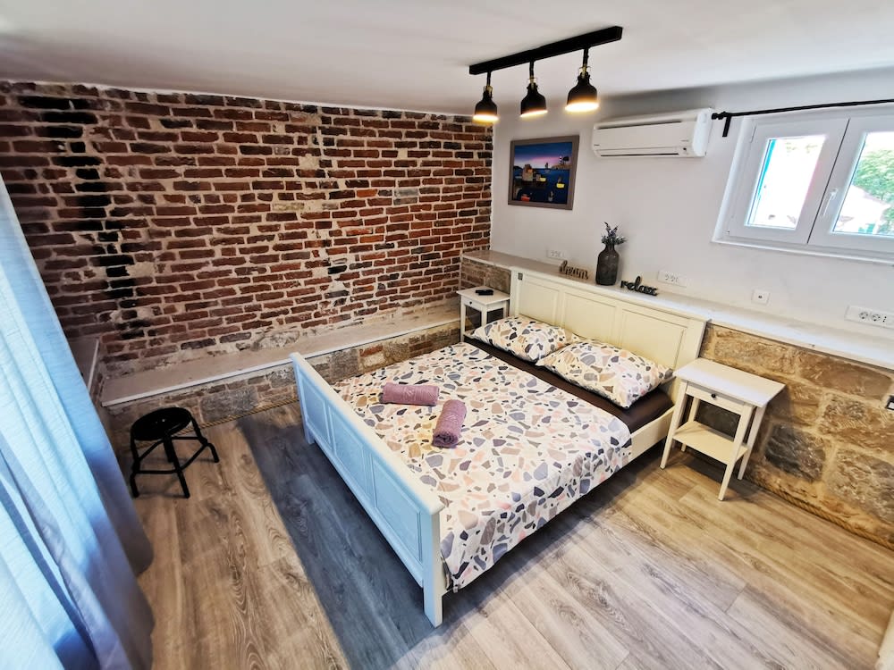 Croparadise Hostel 1