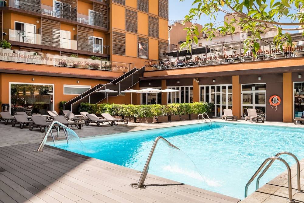 ALEGRIA Plaza Paris & Spa 4 SUP 1