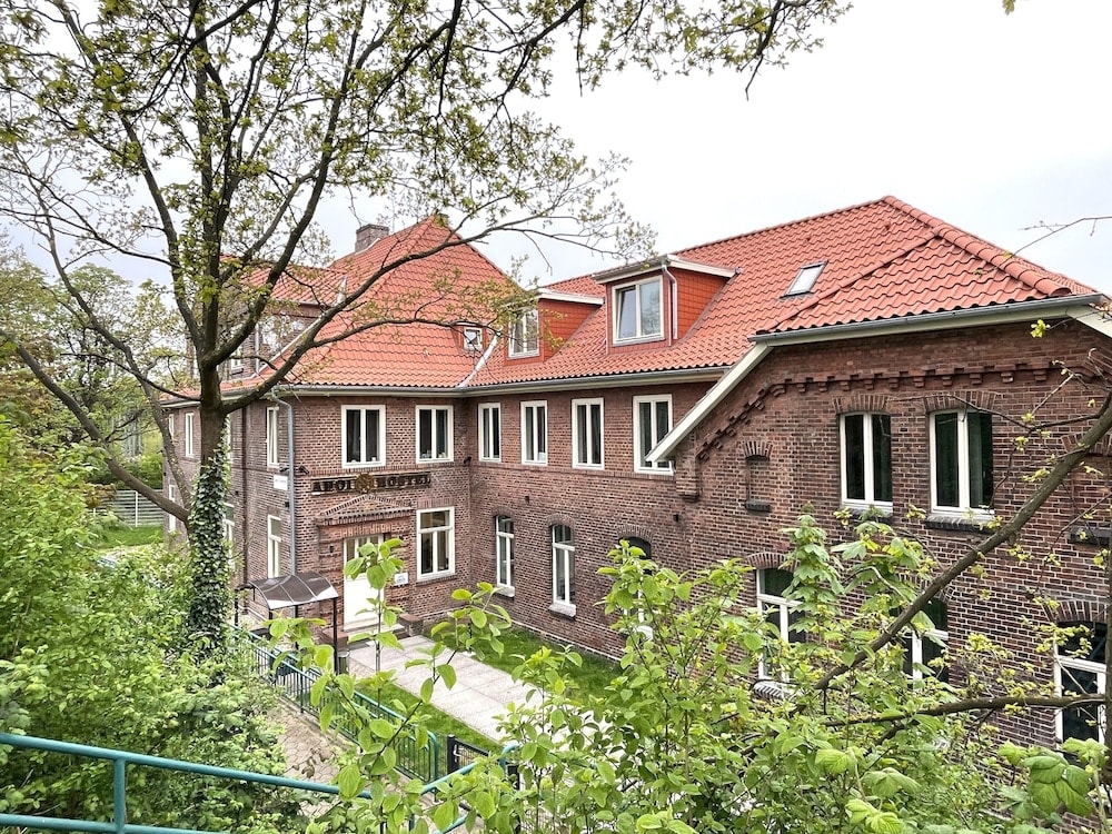 Ahoi Hostel 1
