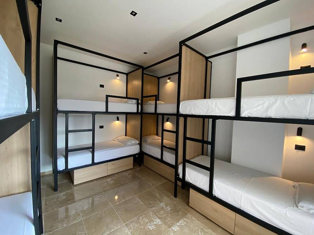Central Boutique Hostel 2