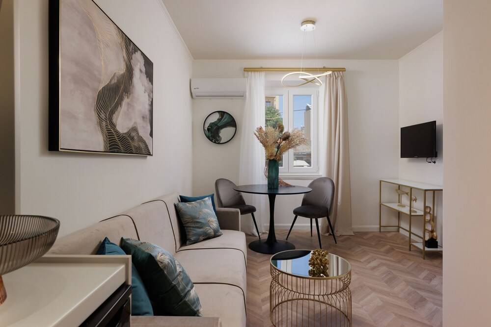 Piazza San Rocco Apartments 1