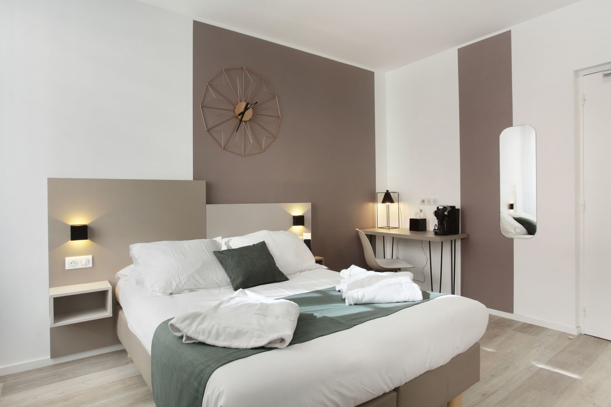 L'Alcove Hotel 1