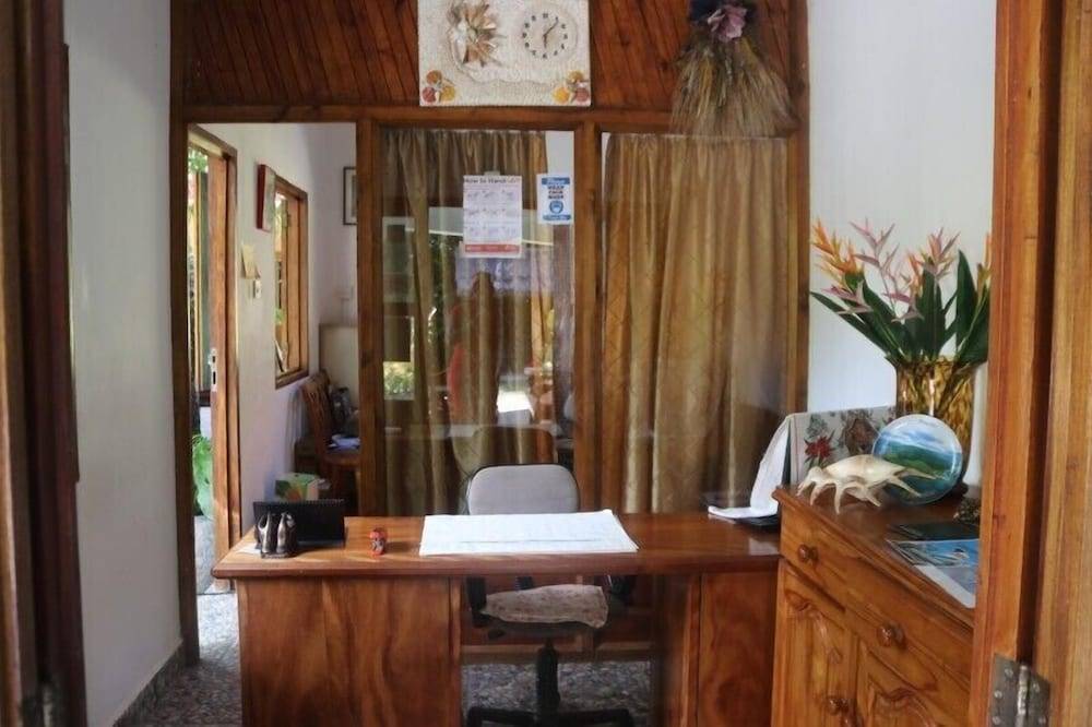 The Islander Hotel 2