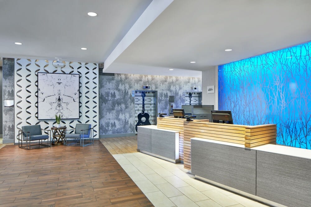 Fairfield Inn and Suites by Marriott Nashville Downtown/The Gulch 2