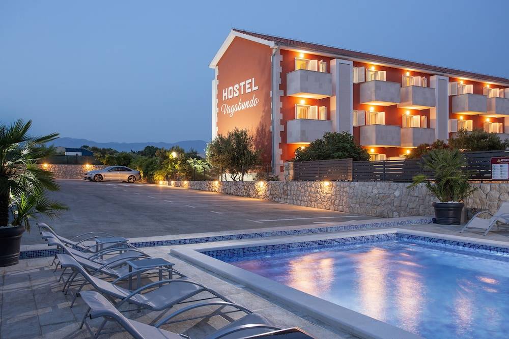BUDGET RESORT Vagabundo 1