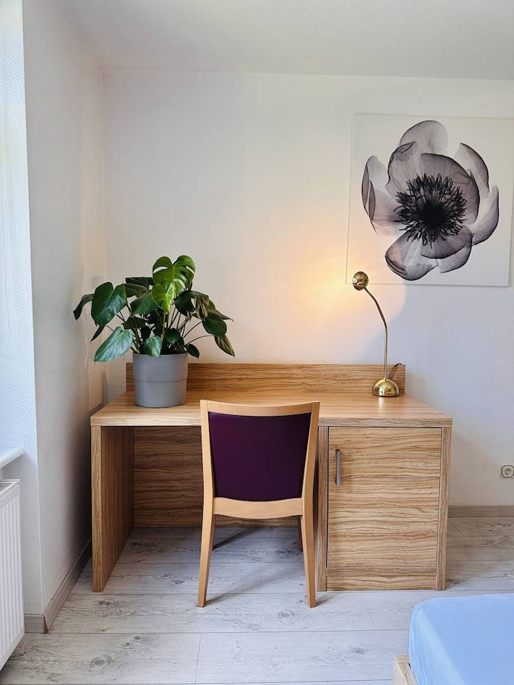 Zentrum Apartmenthaus am Dom Plant Room 1