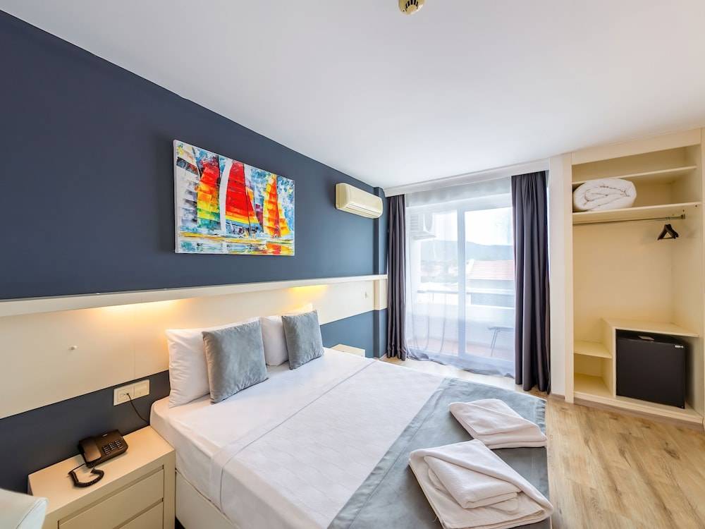 Z Otel 1