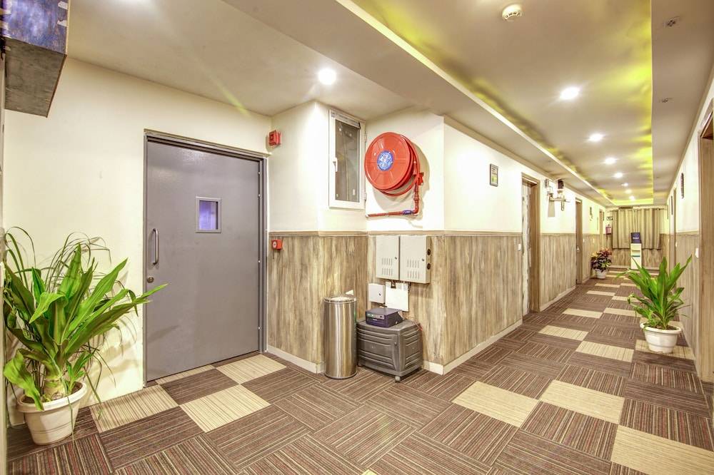 Gracious by Vishesh Hotels & Home Stay 2