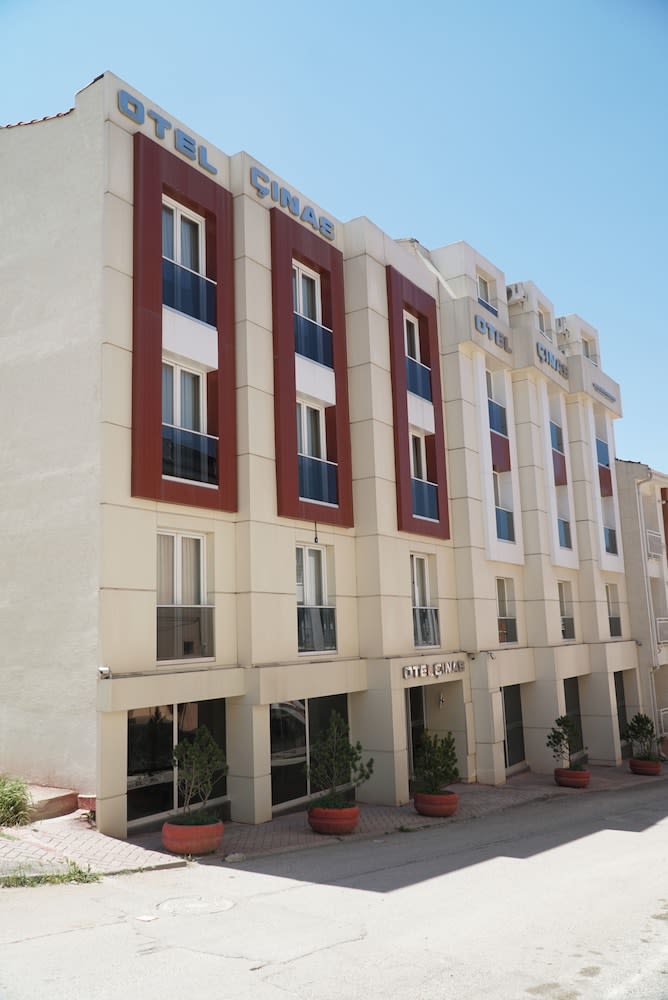 Hotel Cinas 1