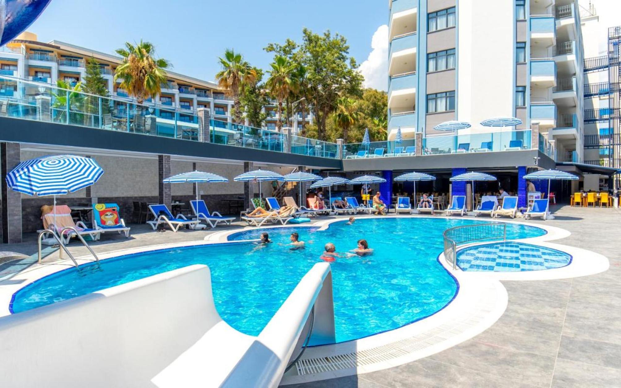 Relax Beach Hotel 1