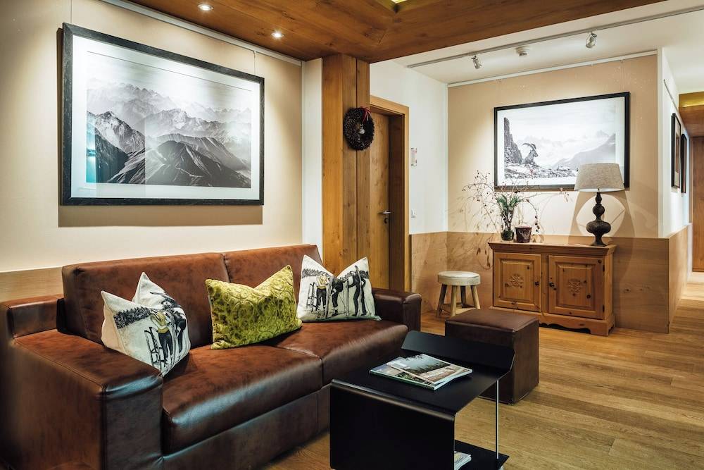 Schneeweiss lifestyle - Apartments - Living 2