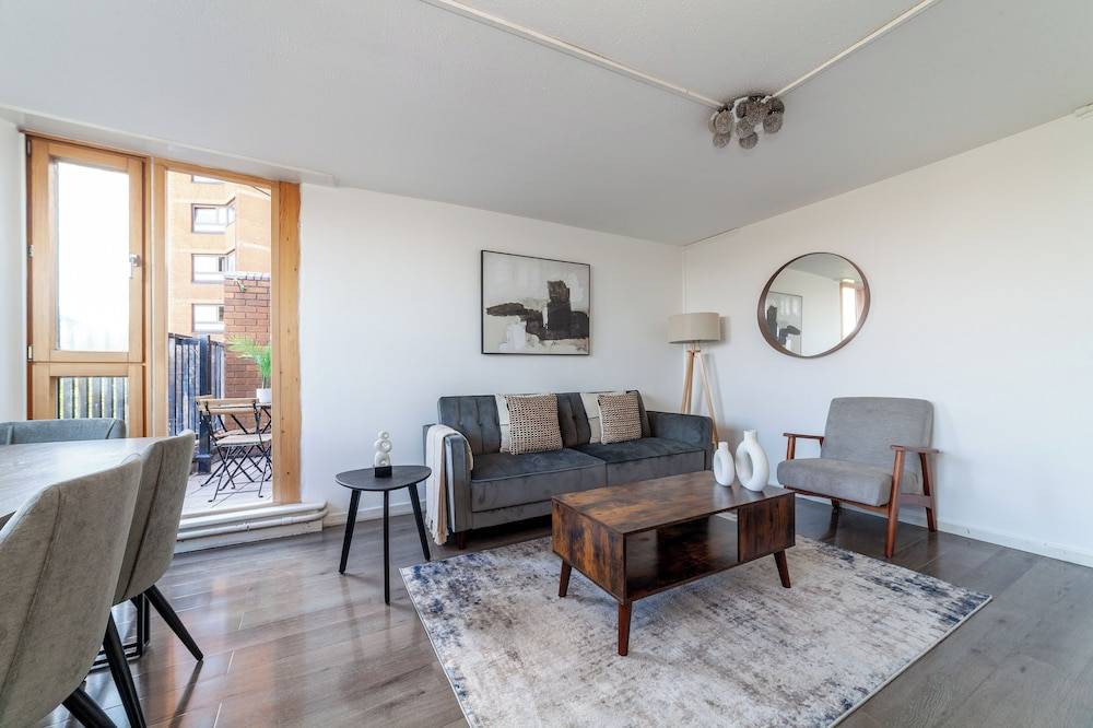 The Chelsea Apartments 1