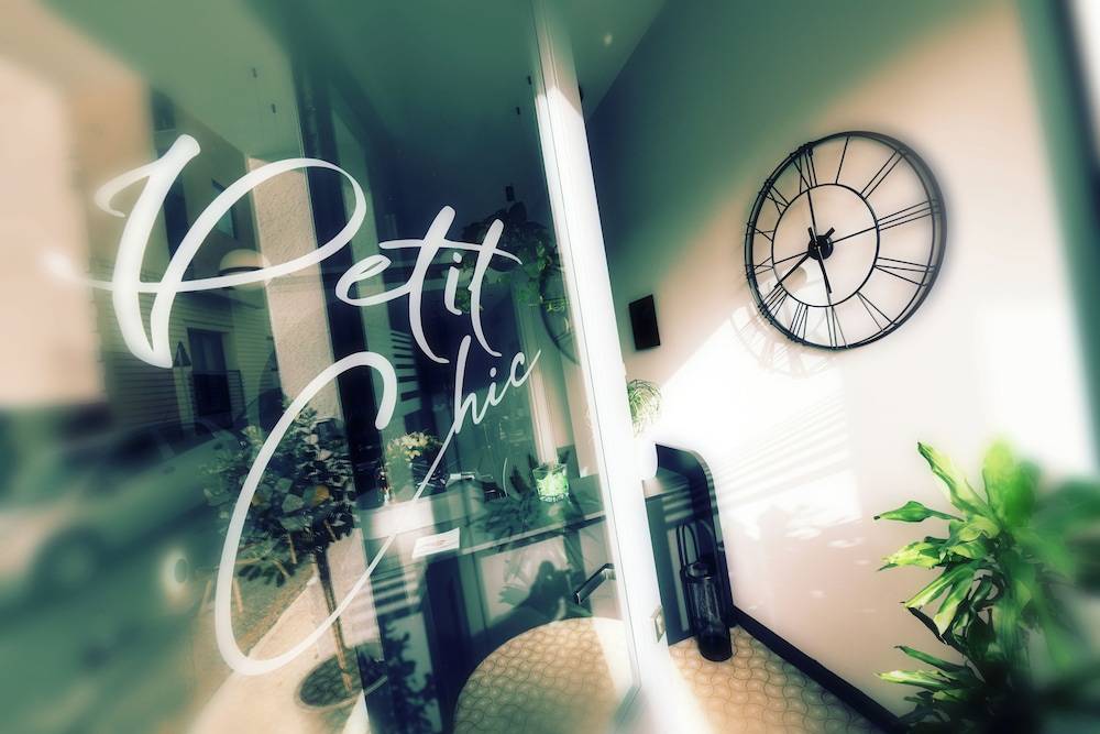 Victoria by Petit Chic 1