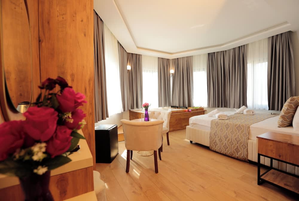 Newalla Hotel Old City 1