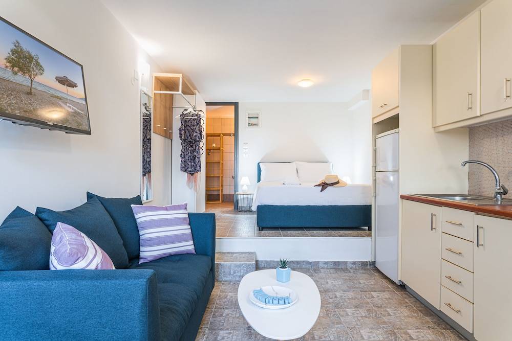 Naftilos Residences II 2