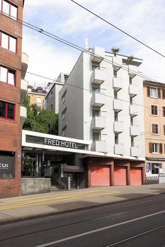 Fred Hotel Central 1