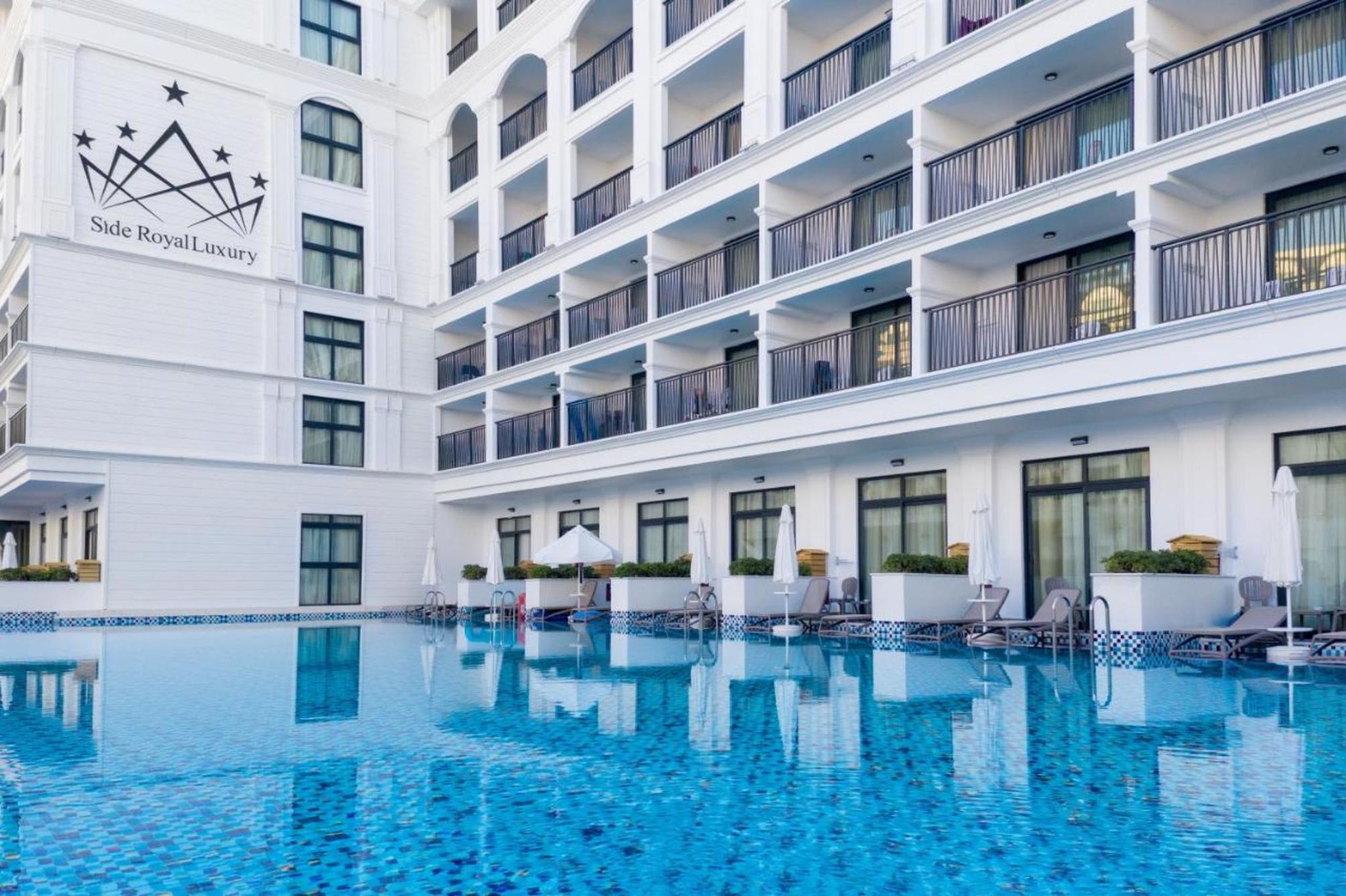 Side Royal Style Hotel 2