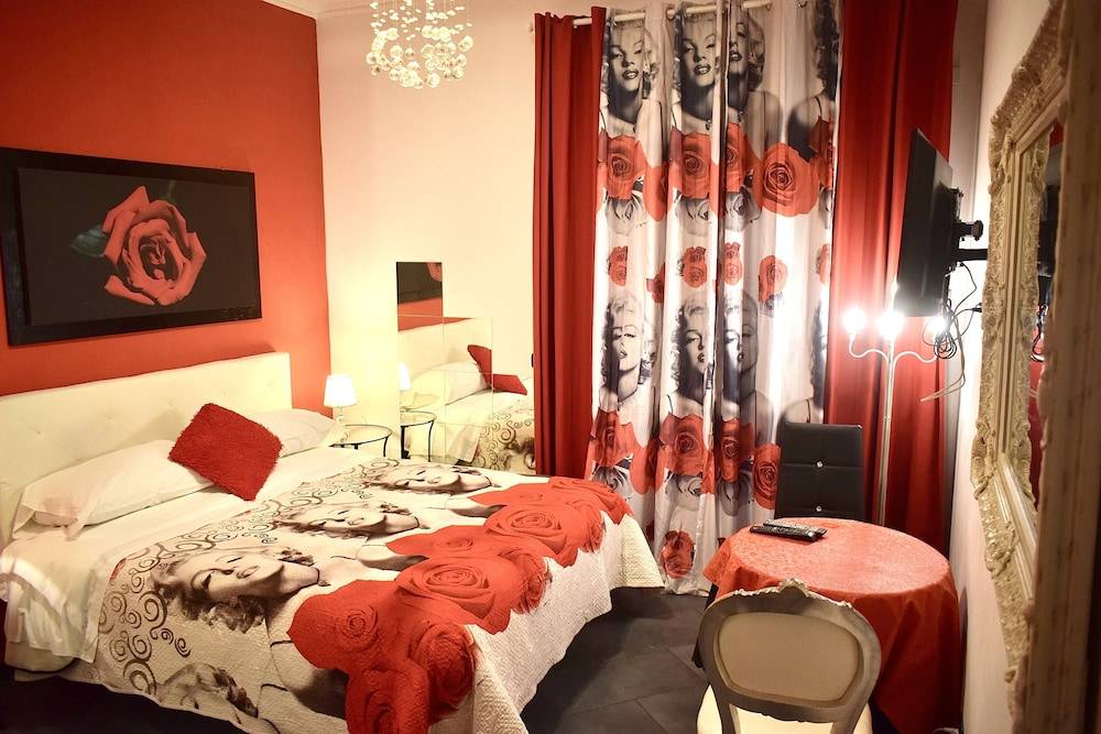 Crudelia's house 2