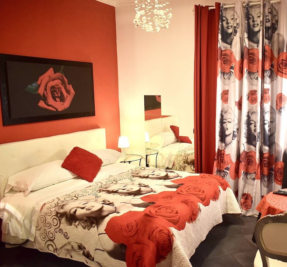 Crudelia's house 1