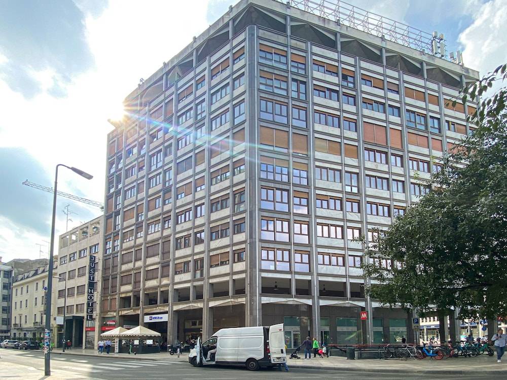 IM HOME - NAPO TORRIANI STAZIONE CENTRALE 1